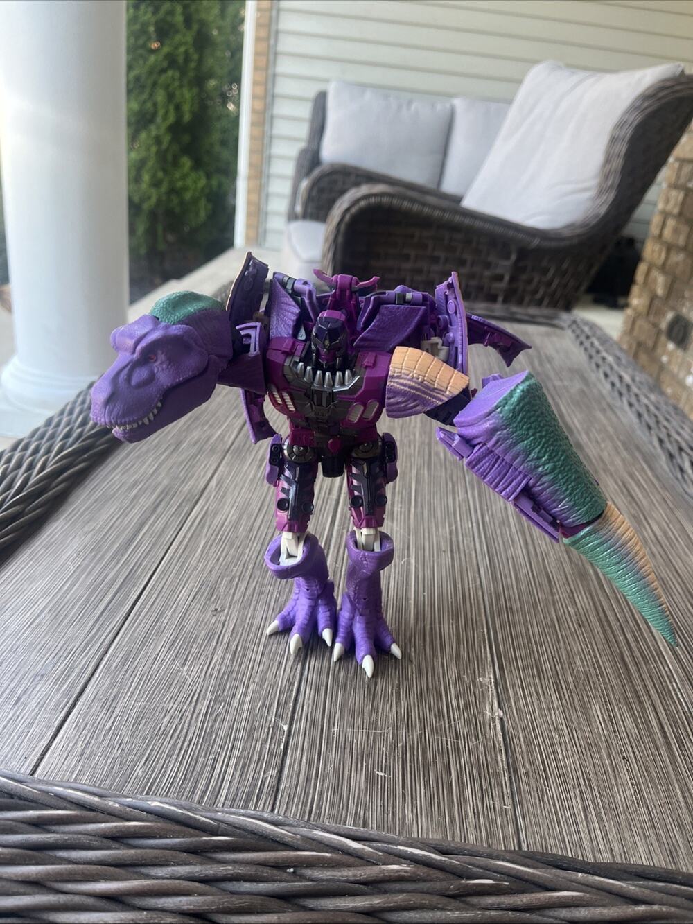 Transformers Kingdom Megatron leader complete war for cybertron t-rex